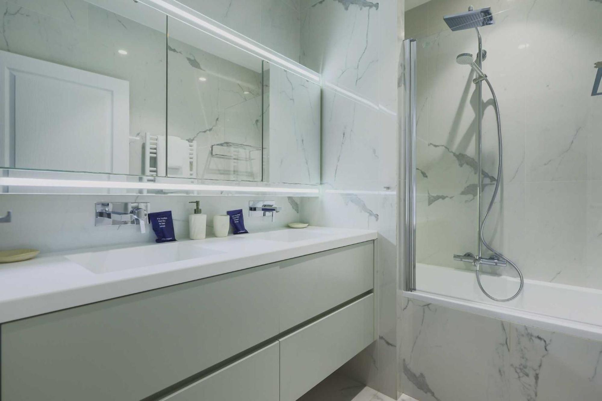 Appartamento 2bdr-4p - Arc De Triomphe-champs-elysees Parigi